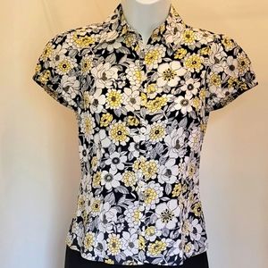 LOFT Navy/Yellow Floral Short Sleeve Button Blouse Sz: 00P